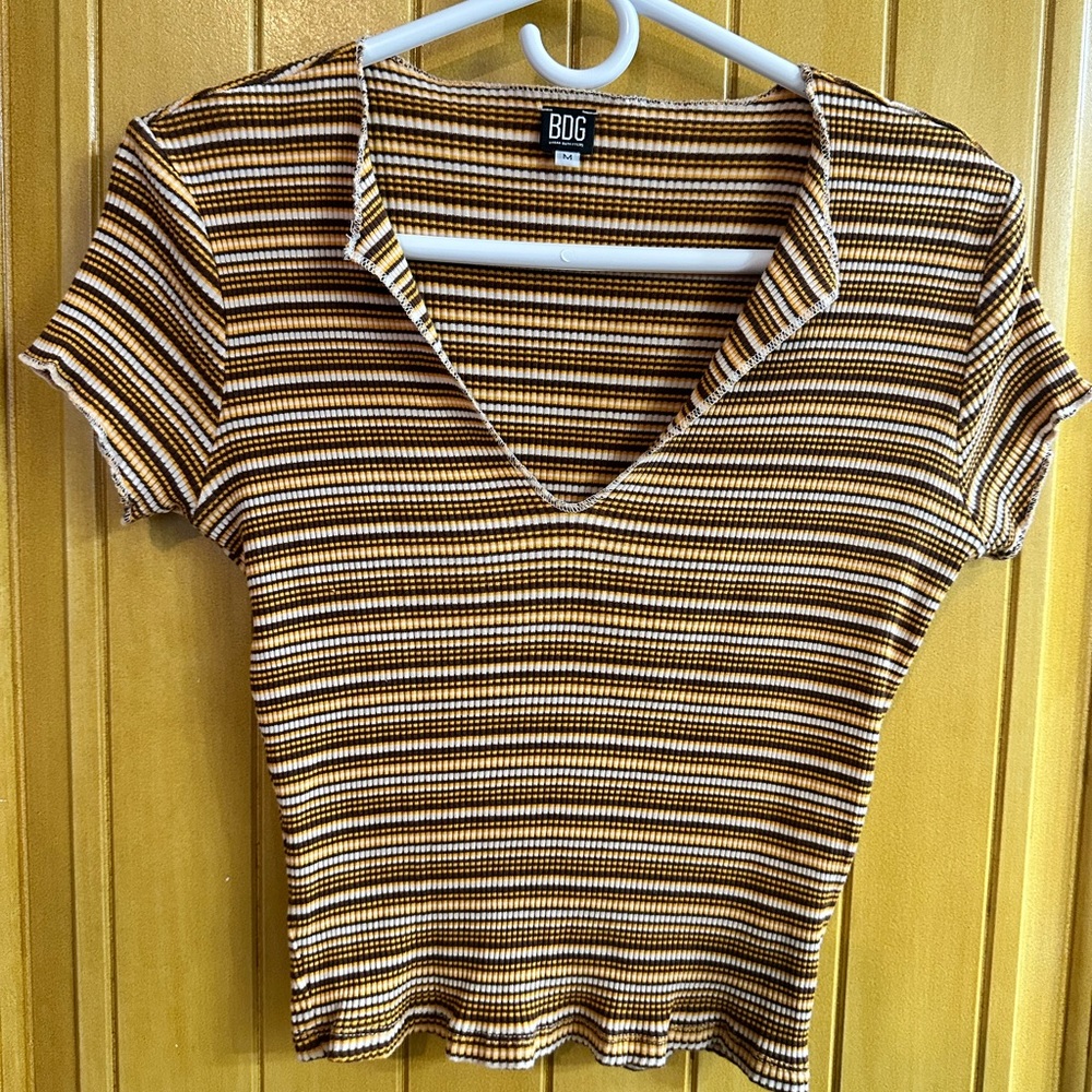 Urban Outfitters BDG ribbed knit pullover crop top, medium